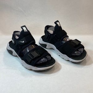 Nike Canyon Sandal black white